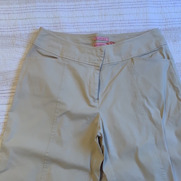 Bandolino Khaki Stretch Capris Pants - Picture 2 of 4